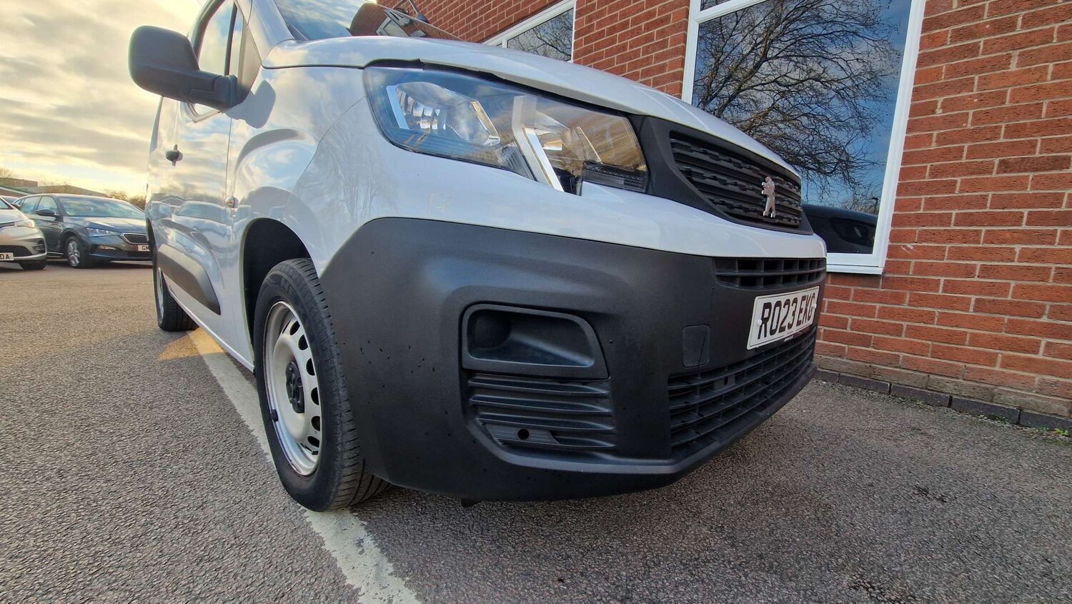 Used Peugeot Partner 2023 for sale - 76462109: Photo 9