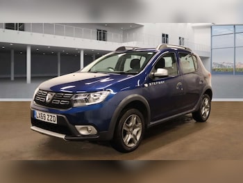Used Dacia Sandero Stepway 2019 for sale - 77409759: Photo