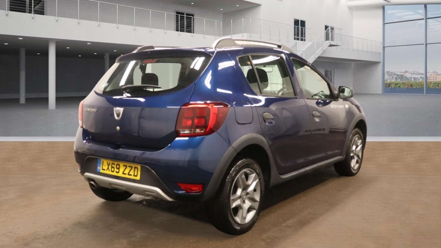 Used Dacia Sandero Stepway 2019 for sale - 77409759: Photo 4