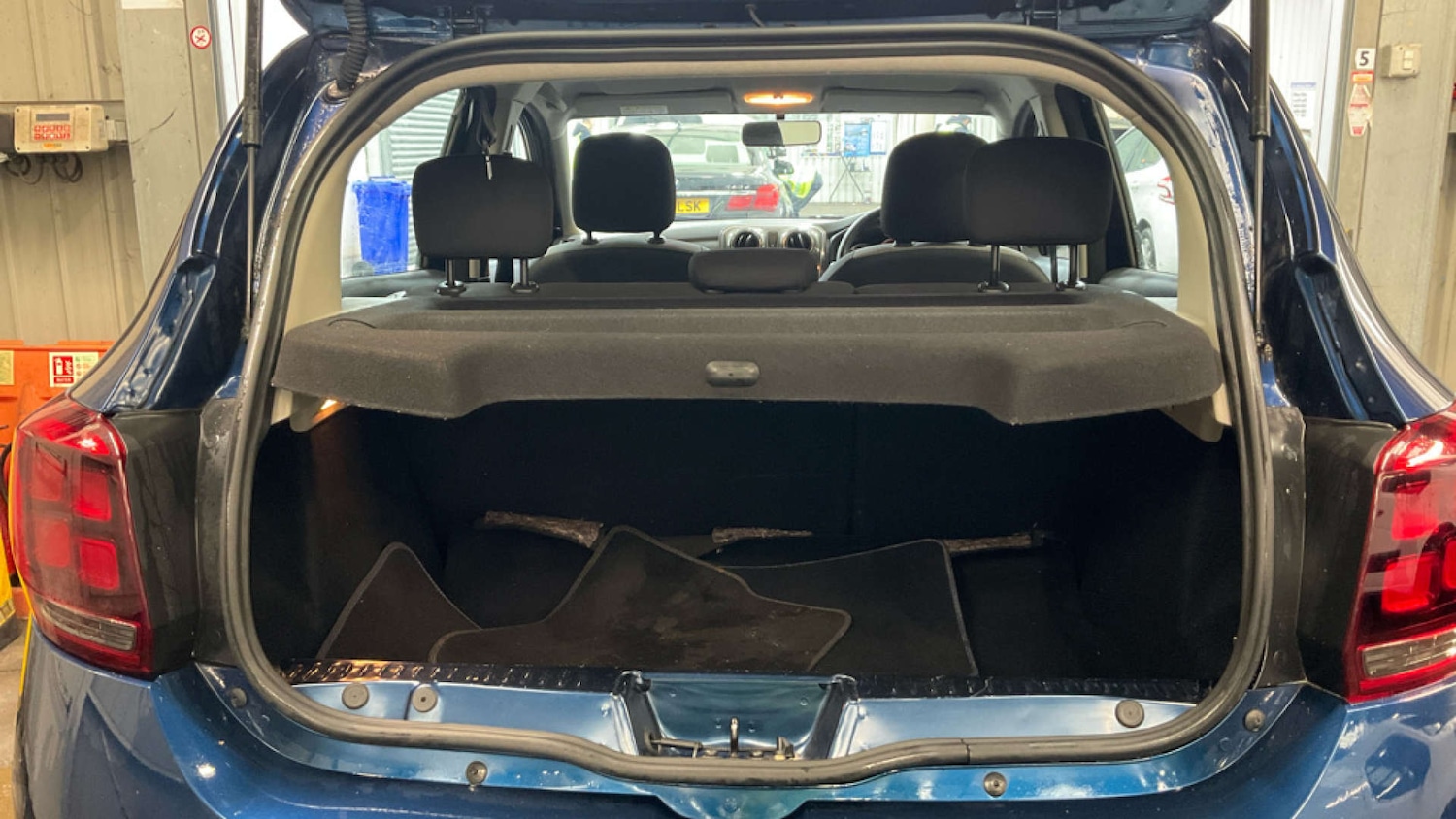 Used Dacia Sandero Stepway 2019 for sale - 77409759: Photo 7