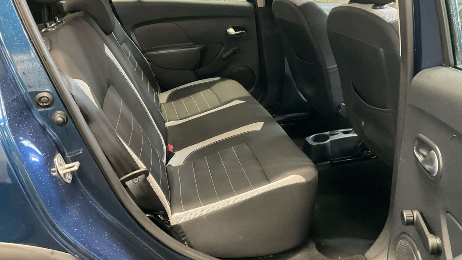 Used Dacia Sandero Stepway 2019 for sale - 77409759: Photo 8