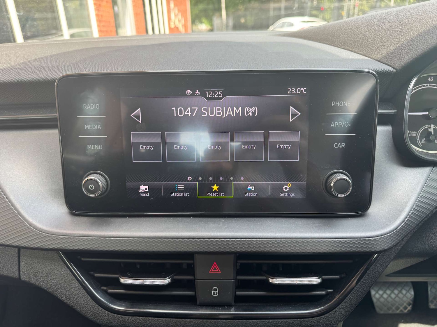 Vehicle 19