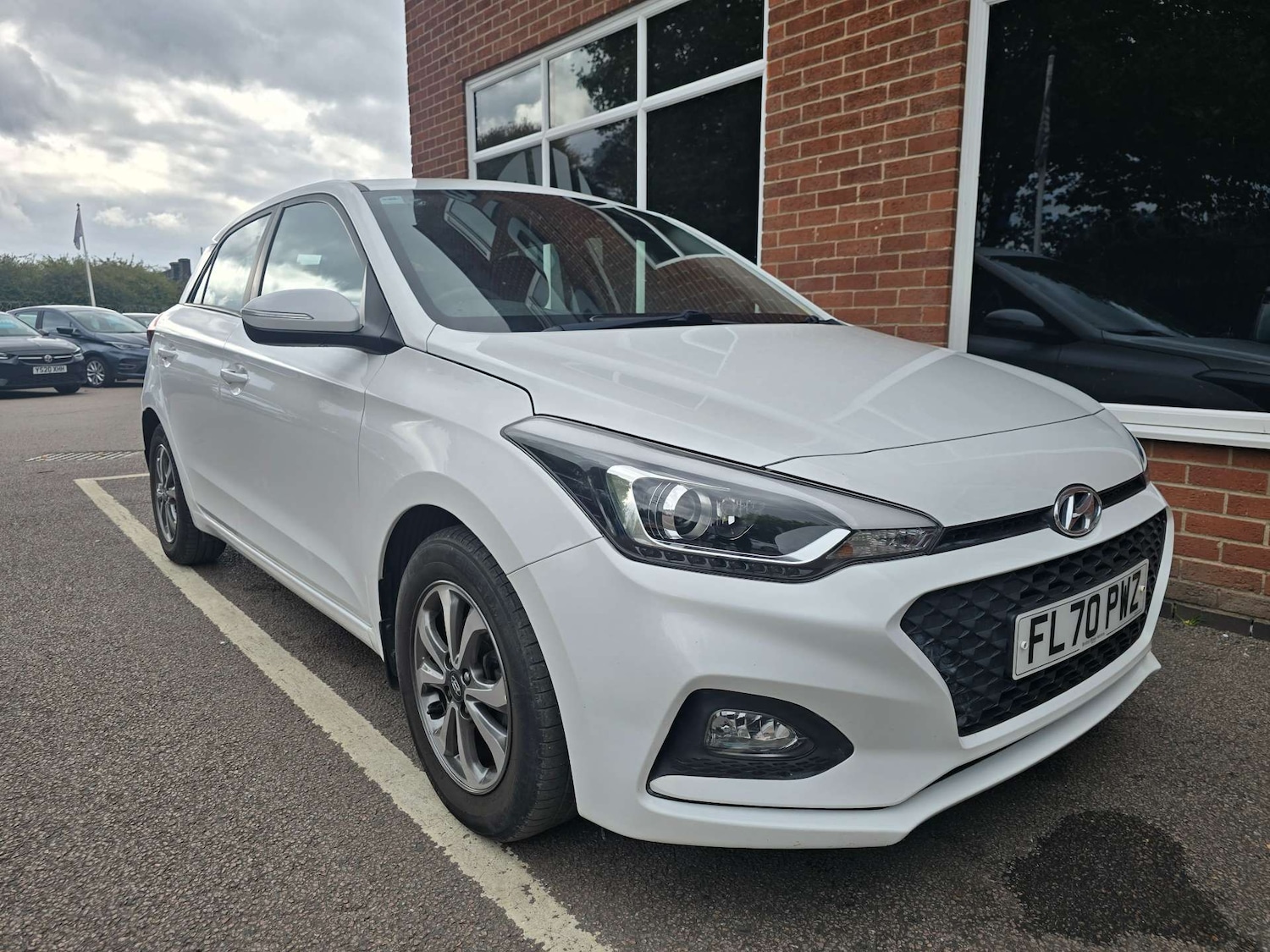 Used Hyundai i20 2020 for sale - 76194649: Photo 2