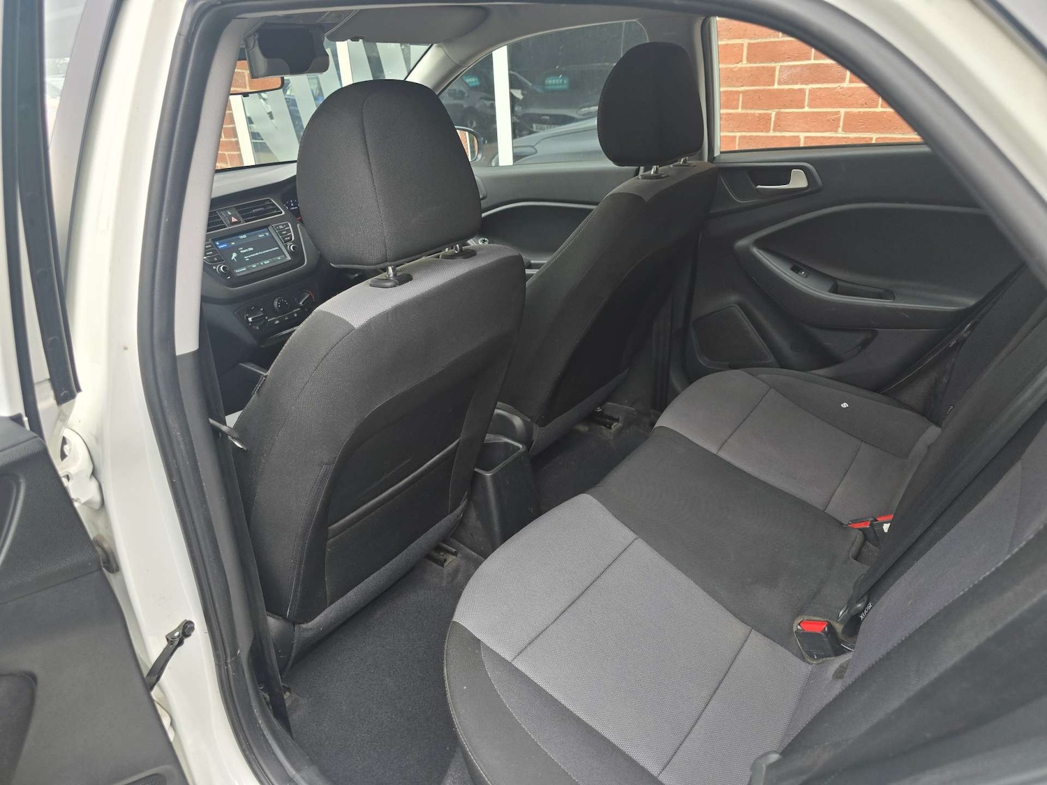 Used Hyundai i20 2020 for sale - 76194649: Photo 27