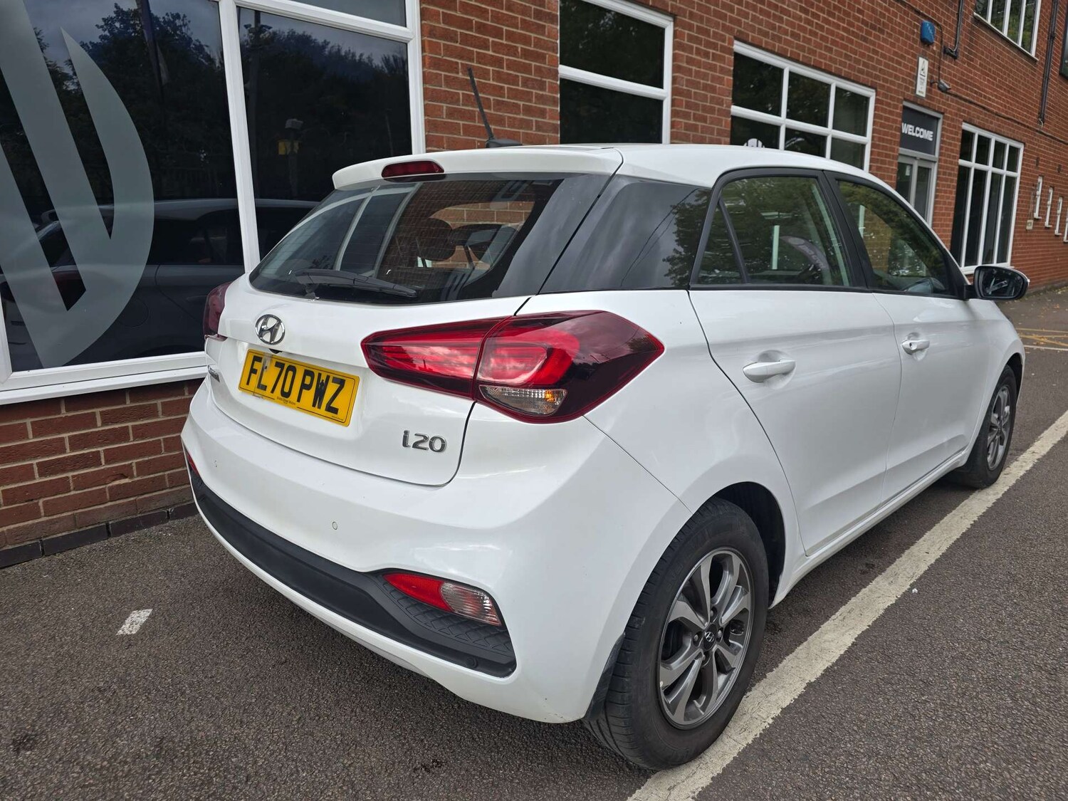 Used Hyundai i20 2020 for sale - 76194649: Photo 7