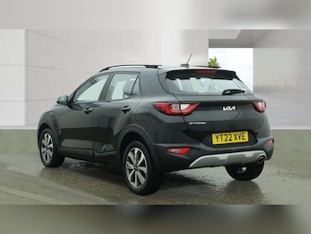 Used Kia Stonic 2022 for sale - 78770579: Photo