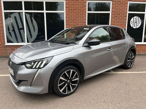 Used Peugeot 208 2023 for sale - 76277582: Photo 2