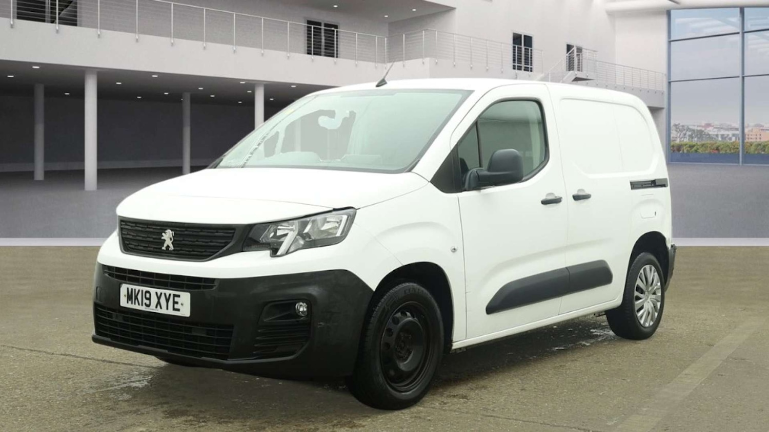 Used Peugeot Partner 2019 for sale - 77166219: Photo 2