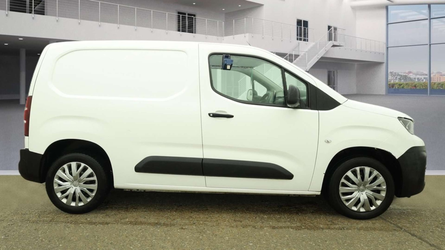 Used Peugeot Partner 2019 for sale - 77166219: Photo 5