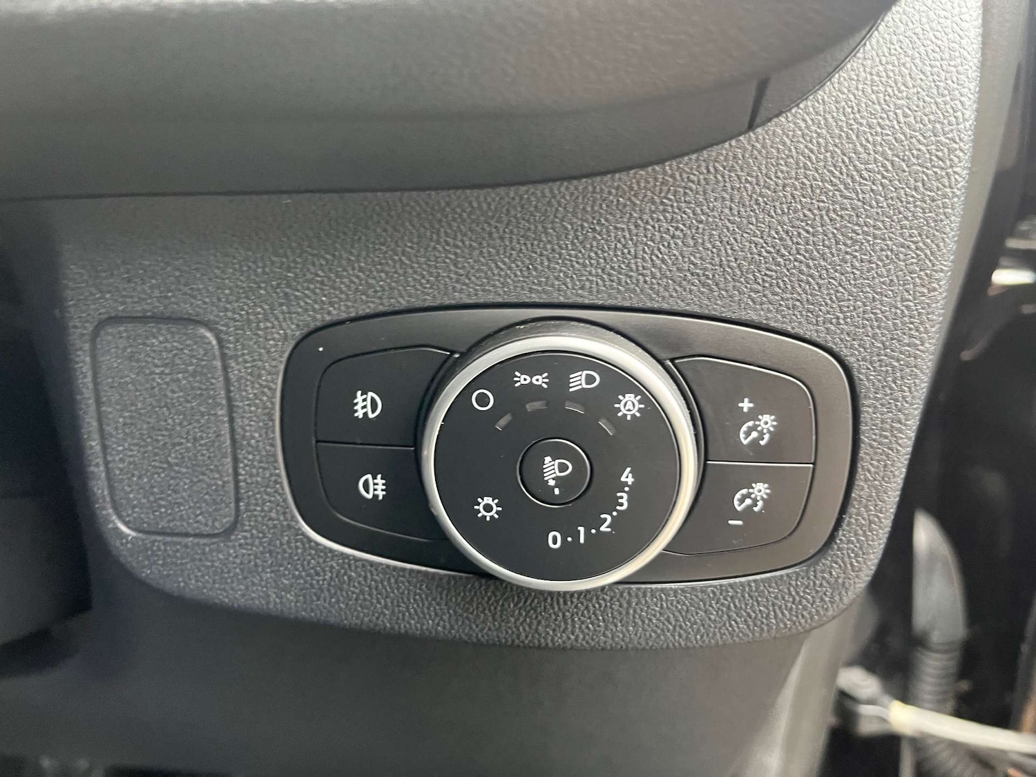 Used Ford Puma 2020 for sale - 76299559: Photo 29