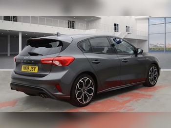 Used Ford Focus 2019 for sale - 76455645: Photo