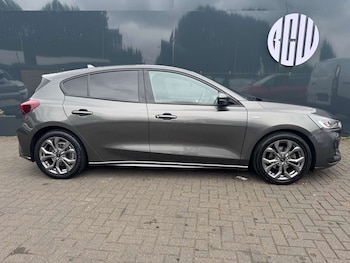 Used Ford Focus 2022 for sale - 75516412: Photo