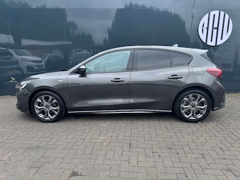 Used Ford Focus 2022 for sale - 75516412: Photo