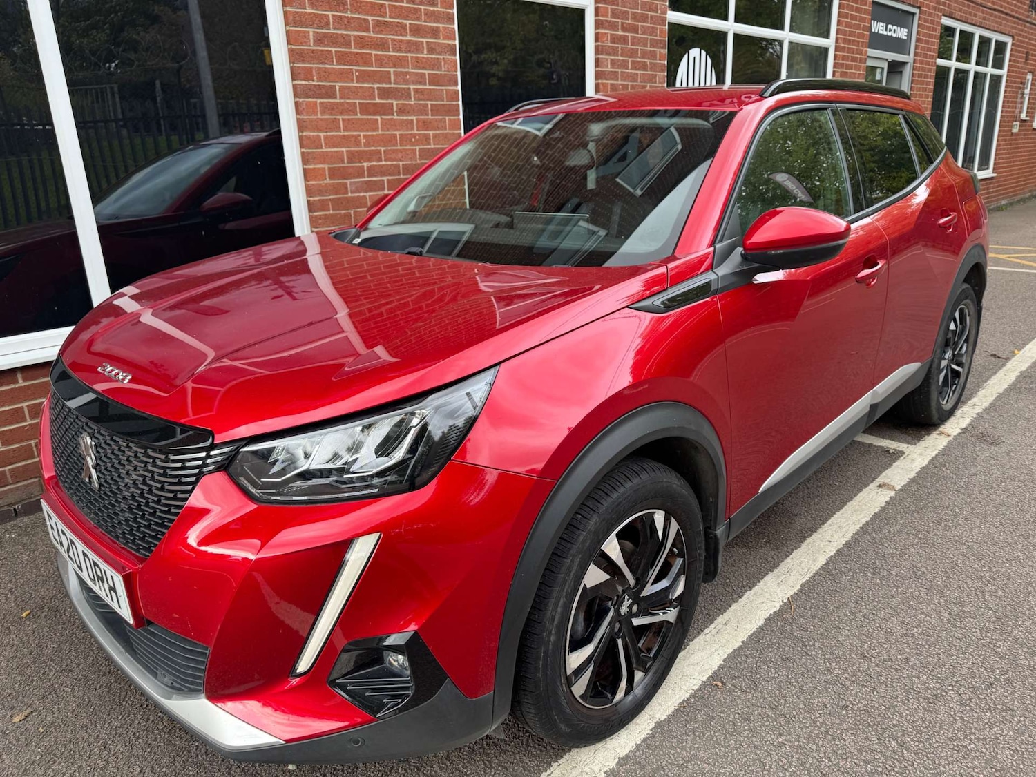 Used Peugeot 2008 2020 for sale - 76277661: Photo 2