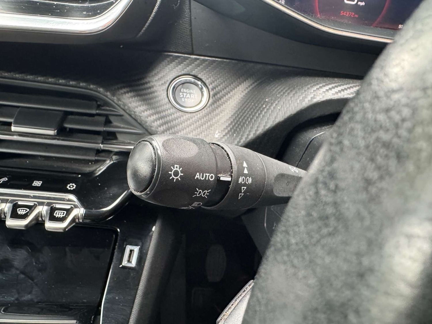 Used Peugeot 2008 2020 for sale - 76277661: Photo 28