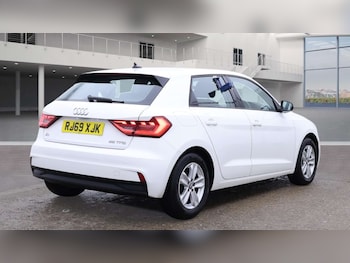 Used Audi A1 2020 for sale - 77059883: Photo