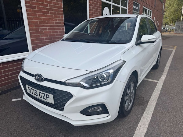 Used Hyundai i20 2019 for sale - 76277612: Photo 13