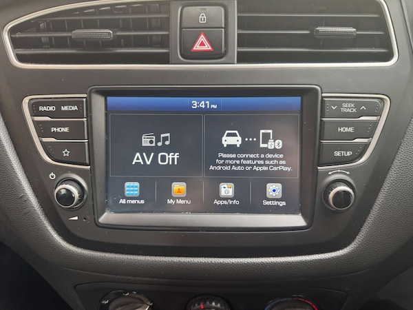 Used Hyundai i20 2019 for sale - 76277612: Photo 27