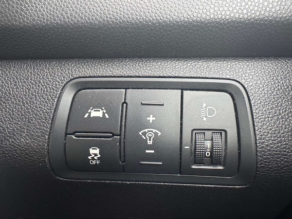 Used Hyundai i20 2019 for sale - 76277612: Photo 34