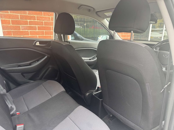 Used Hyundai i20 2019 for sale - 76277612: Photo 45