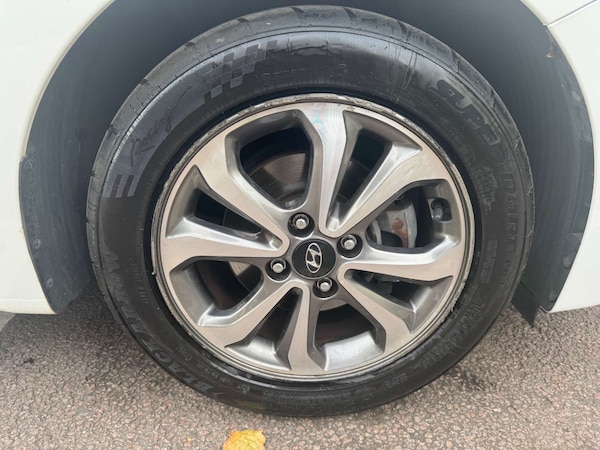 Used Hyundai i20 2019 for sale - 76277612: Photo 48