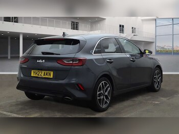 Used Kia Ceed 2022 for sale - 77383439: Photo