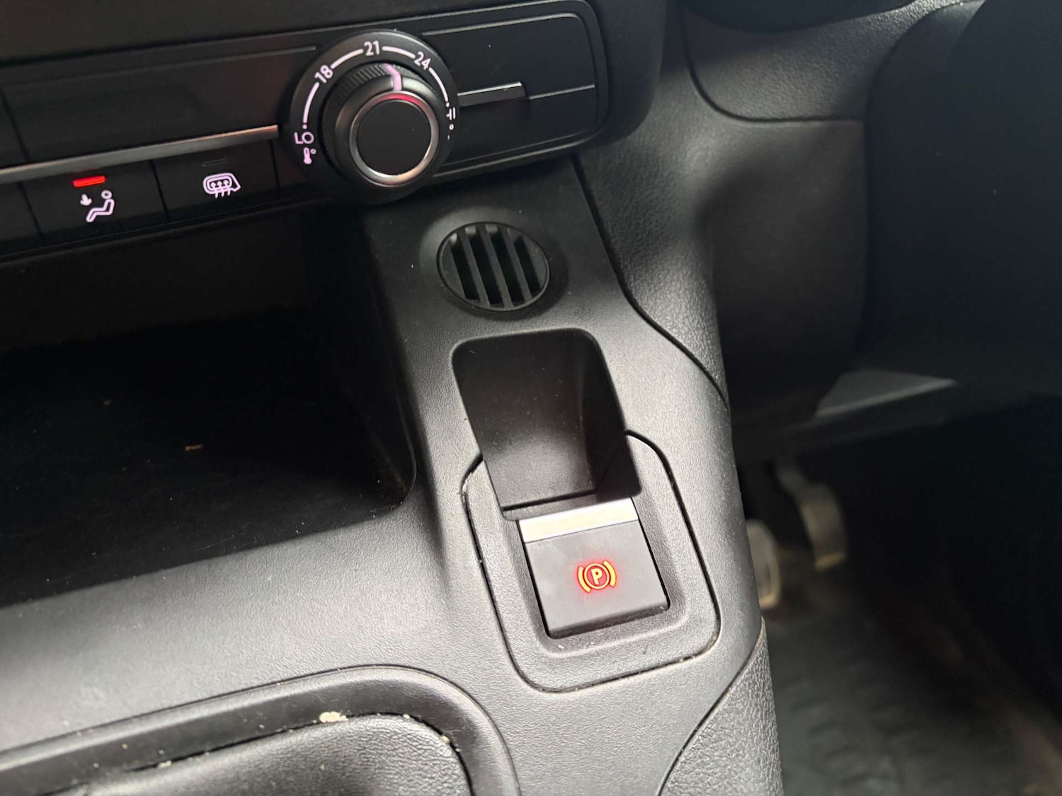 Used Citroen Berlingo 2021 for sale - 77469863: Photo 23