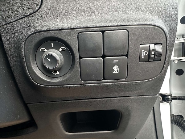 Used Citroen C3 2021 for sale - 75762126: Photo 28