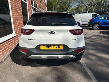 Used Kia Stonic 2019 for sale - 78456070: Photo