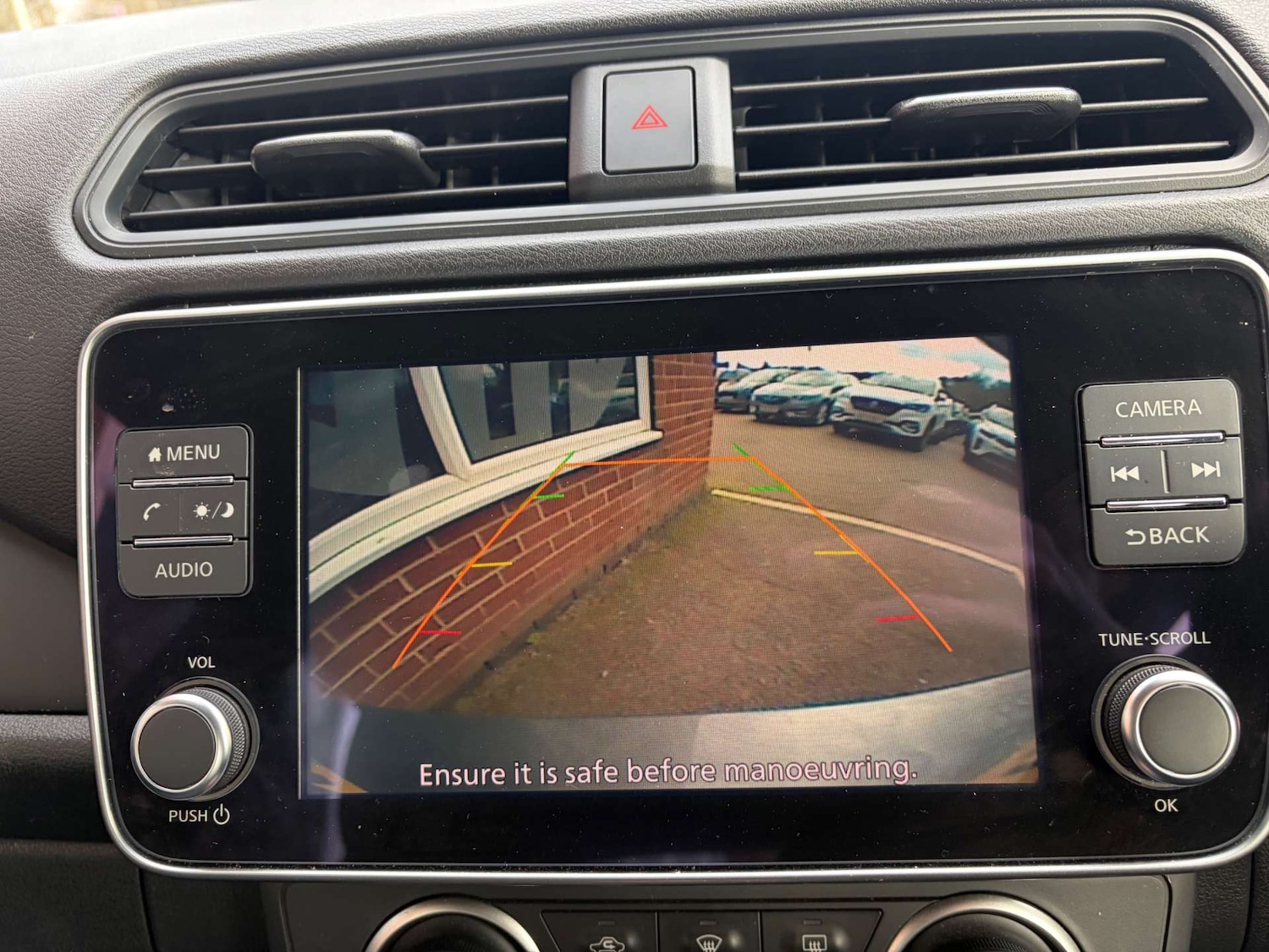 Used Nissan Leaf 2022 for sale - 77622846: Photo 17