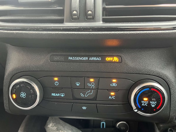 Used Ford Focus 2018 for sale - 76277619: Photo 22