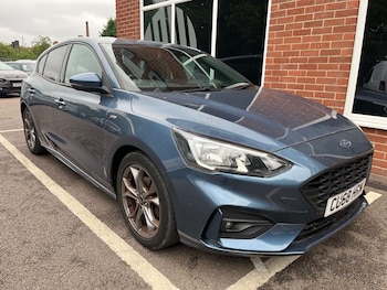 Used Ford Focus 2018 for sale - 76277619: Photo 4