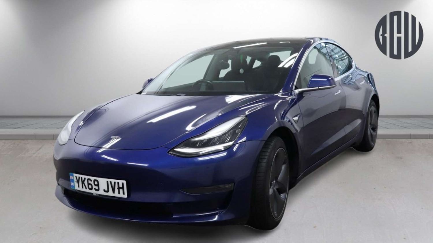 Used Tesla Model 3 2019 for sale - 78223441: Photo 2