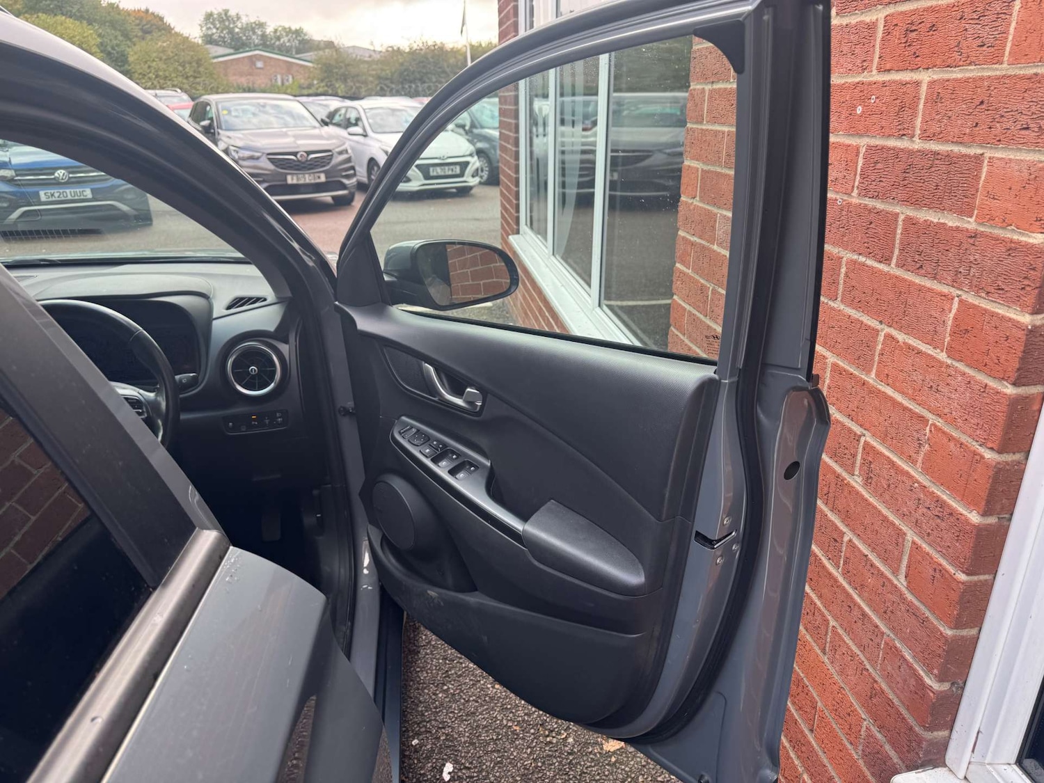 Used Hyundai KONA 2022 for sale - 76157416: Photo 16