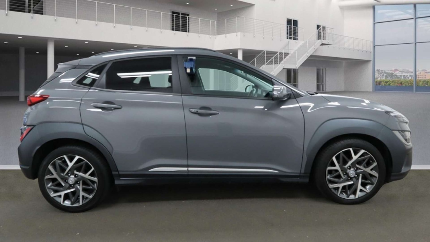 Used Hyundai KONA 2022 for sale - 76157416: Photo 5