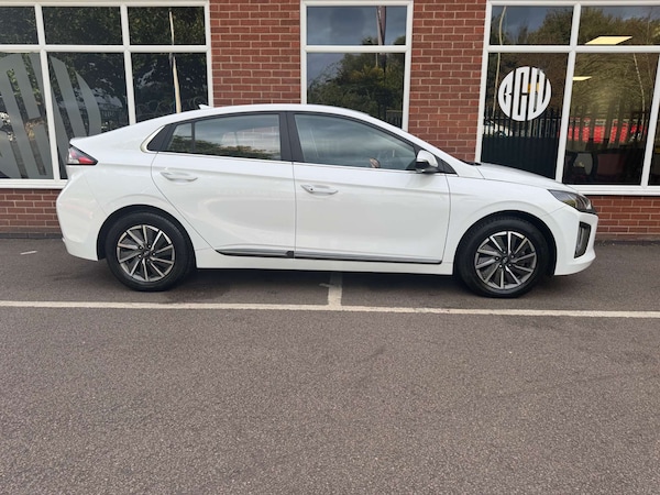 Used Hyundai IONIQ 2022 for sale - 74864821: Photo 2