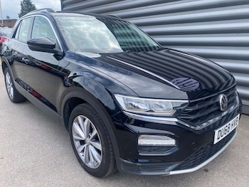Used Volkswagen T-Roc 2018 for sale - 75606708: Photo