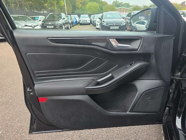 Used Ford Focus 2022 for sale - 75355767: Photo 43