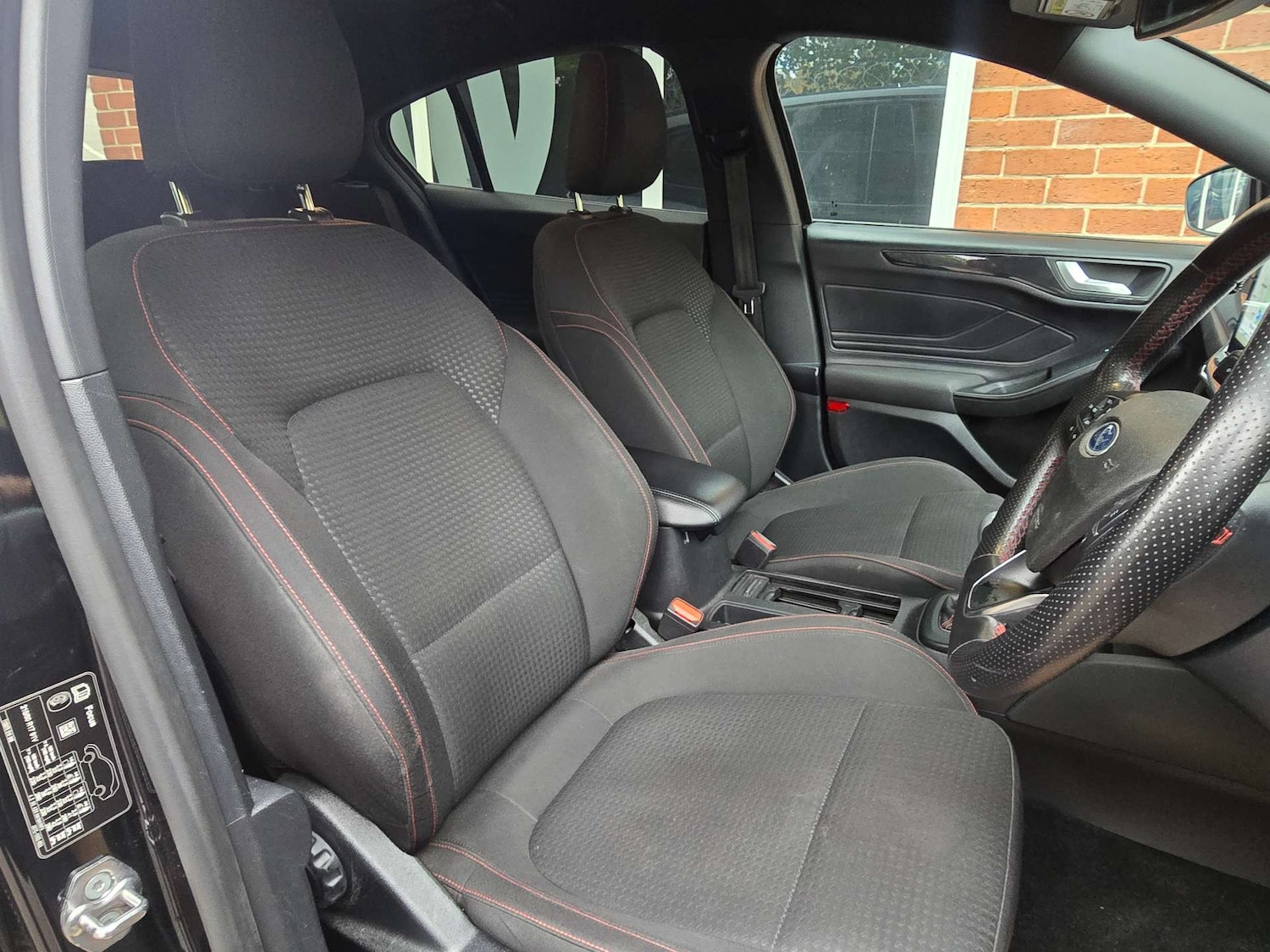 Used Ford Focus 2022 for sale - 75355767: Photo 45