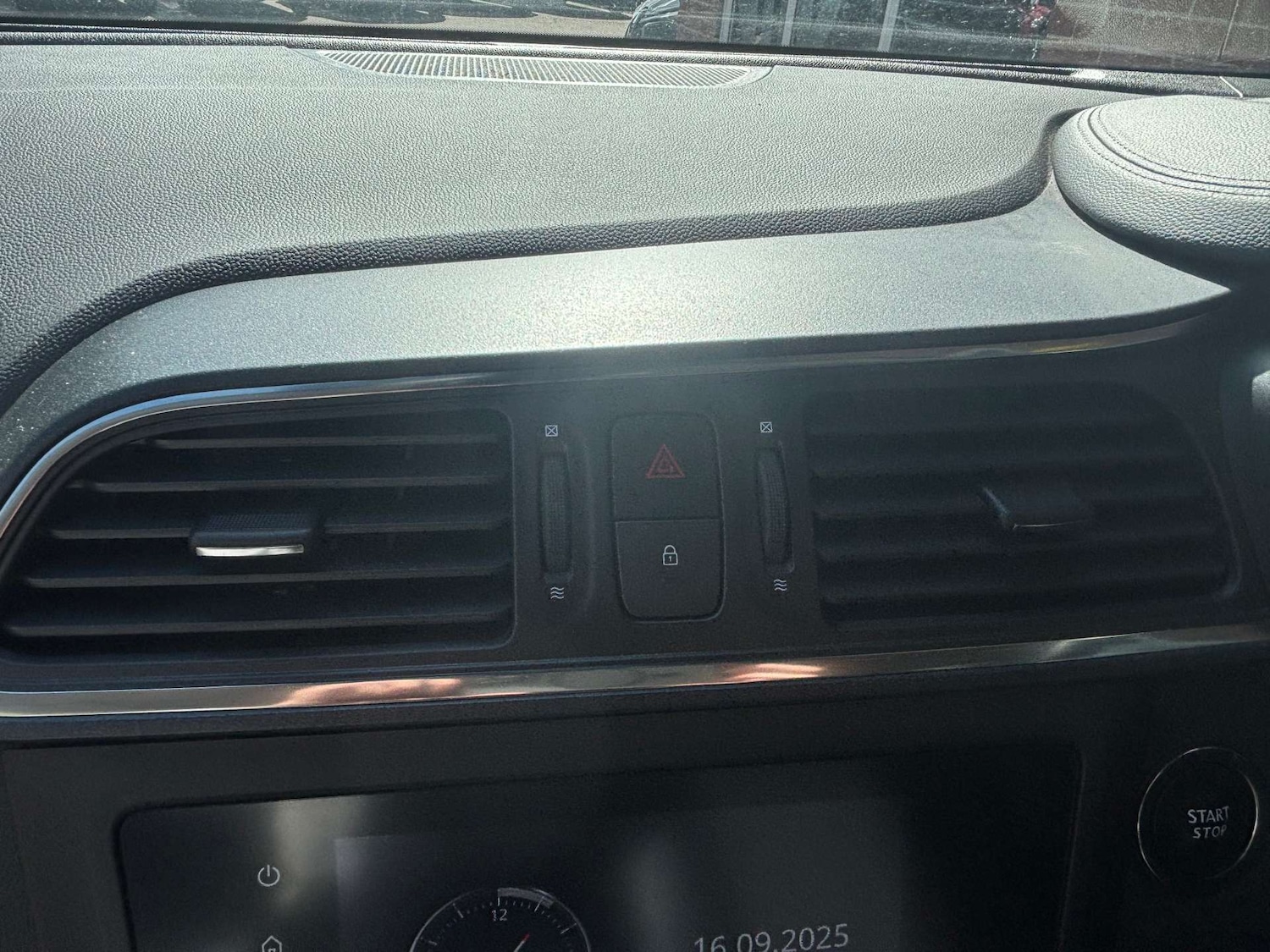 Used Renault Kadjar 2021 for sale - 75822815: Photo 16