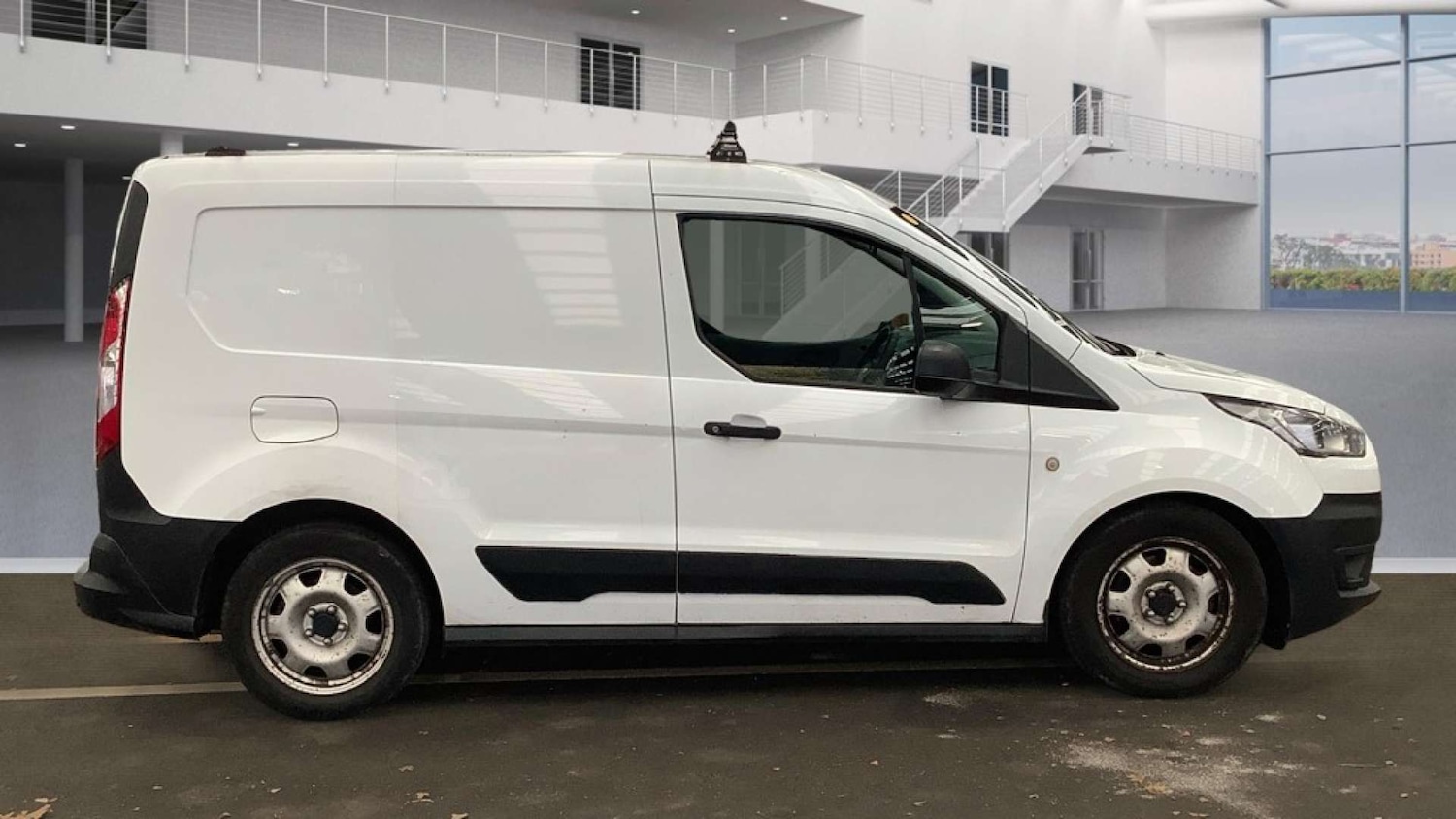 Used Ford Transit Connect 2019 for sale - 76598438: Photo 3