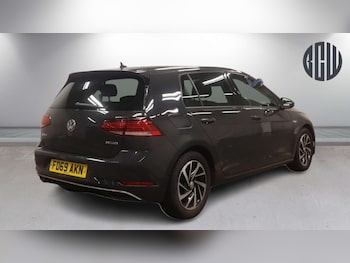 Used Volkswagen Golf 2019 for sale - 77681272: Photo