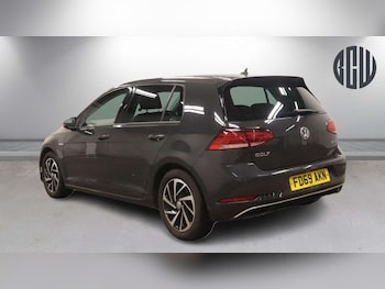 Used Volkswagen Golf 2019 for sale - 77681272: Photo