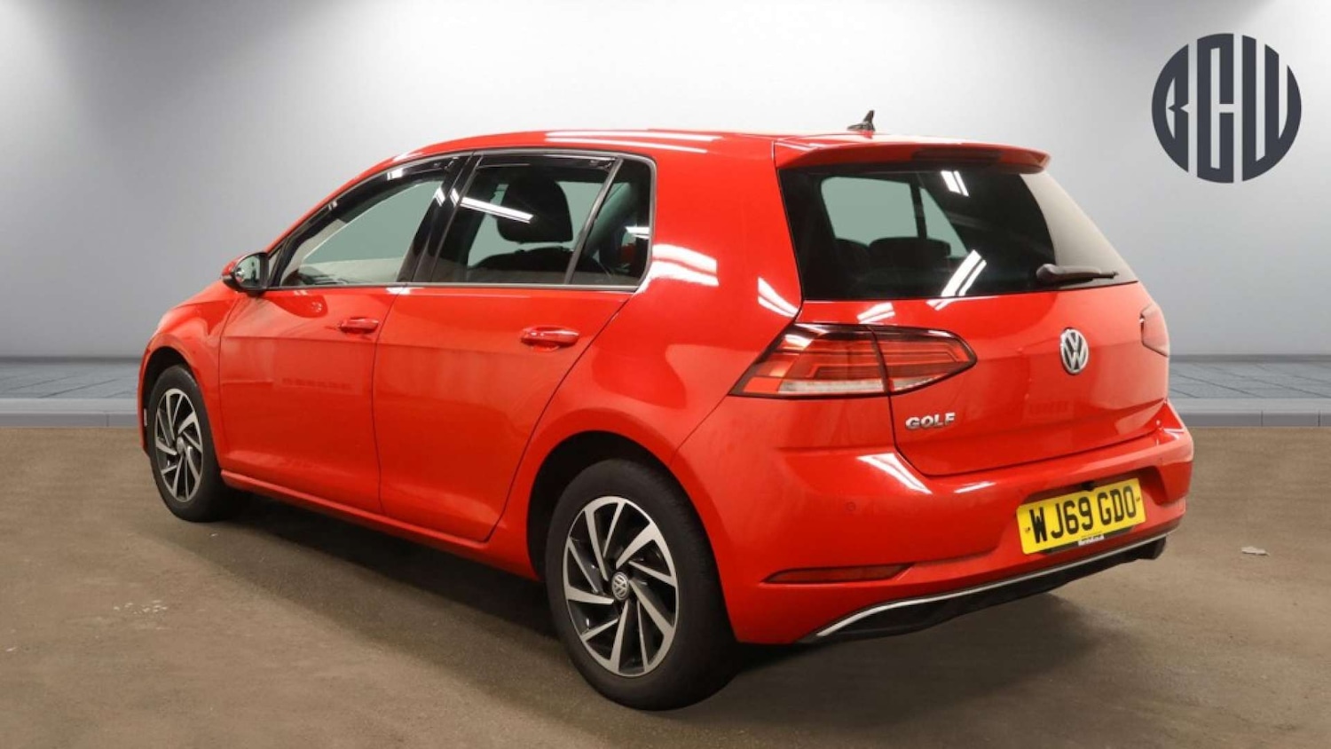 Used Volkswagen Golf 2019 for sale - 76642953: Photo 3