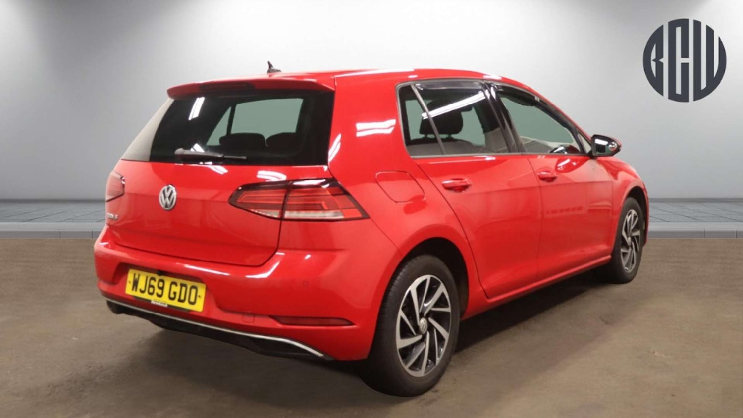 Used Volkswagen Golf 2019 for sale - 76642953: Photo 4