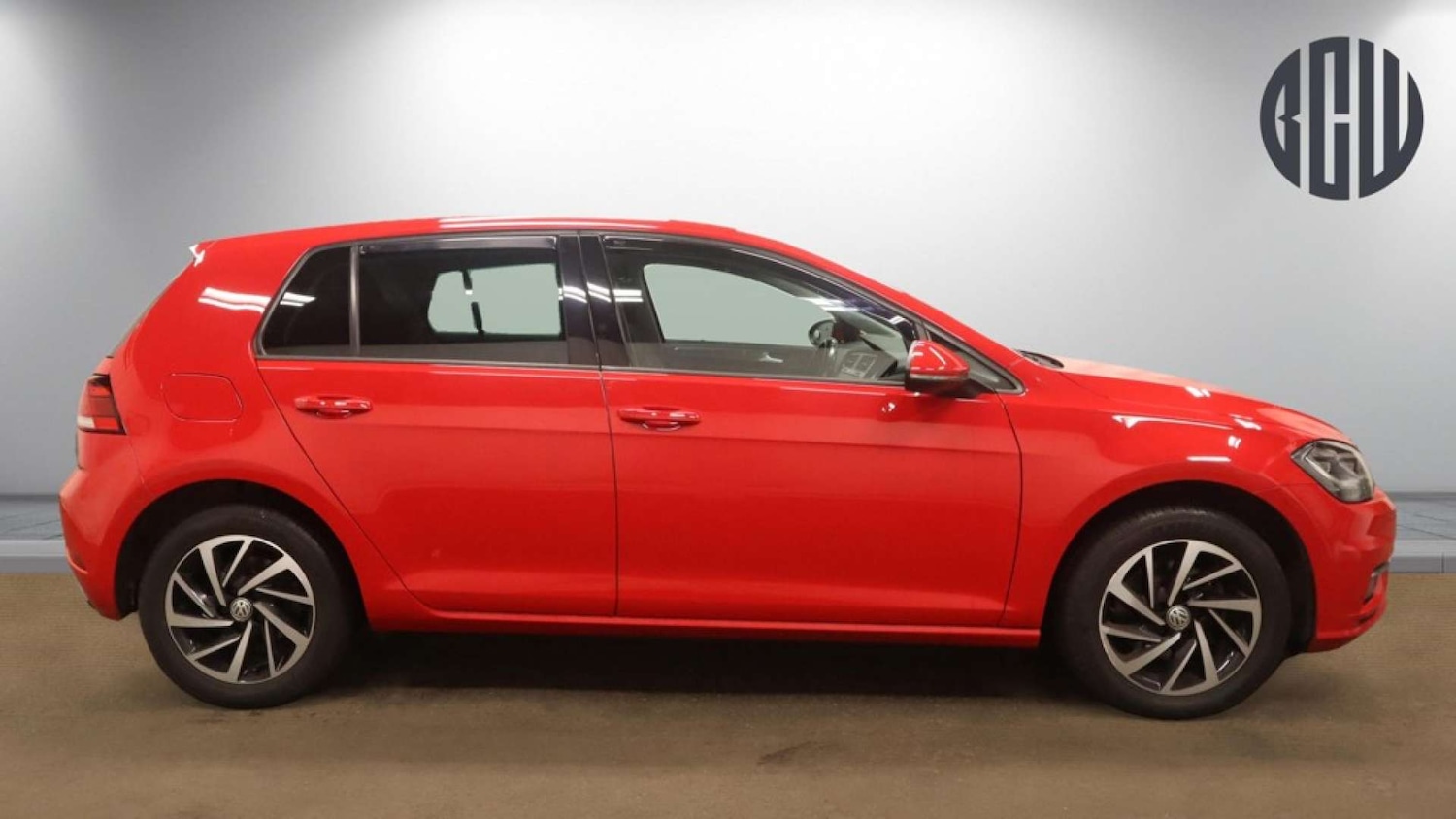 Used Volkswagen Golf 2019 for sale - 76642953: Photo 5