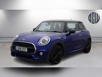 Used MINI Hatch 2019 for sale - 77906884: Photo