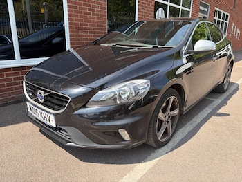 Used Volvo V40 2016 for sale - 79232038: Photo