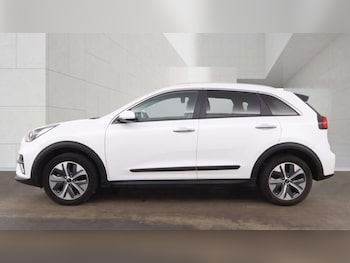 Used Kia Niro 2021 for sale - 78122981: Photo