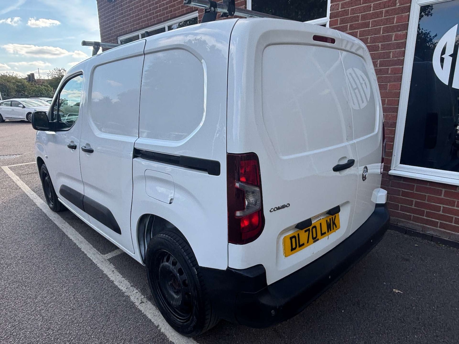 Used Vauxhall Combo 2021 for sale - 76669816: Photo 13